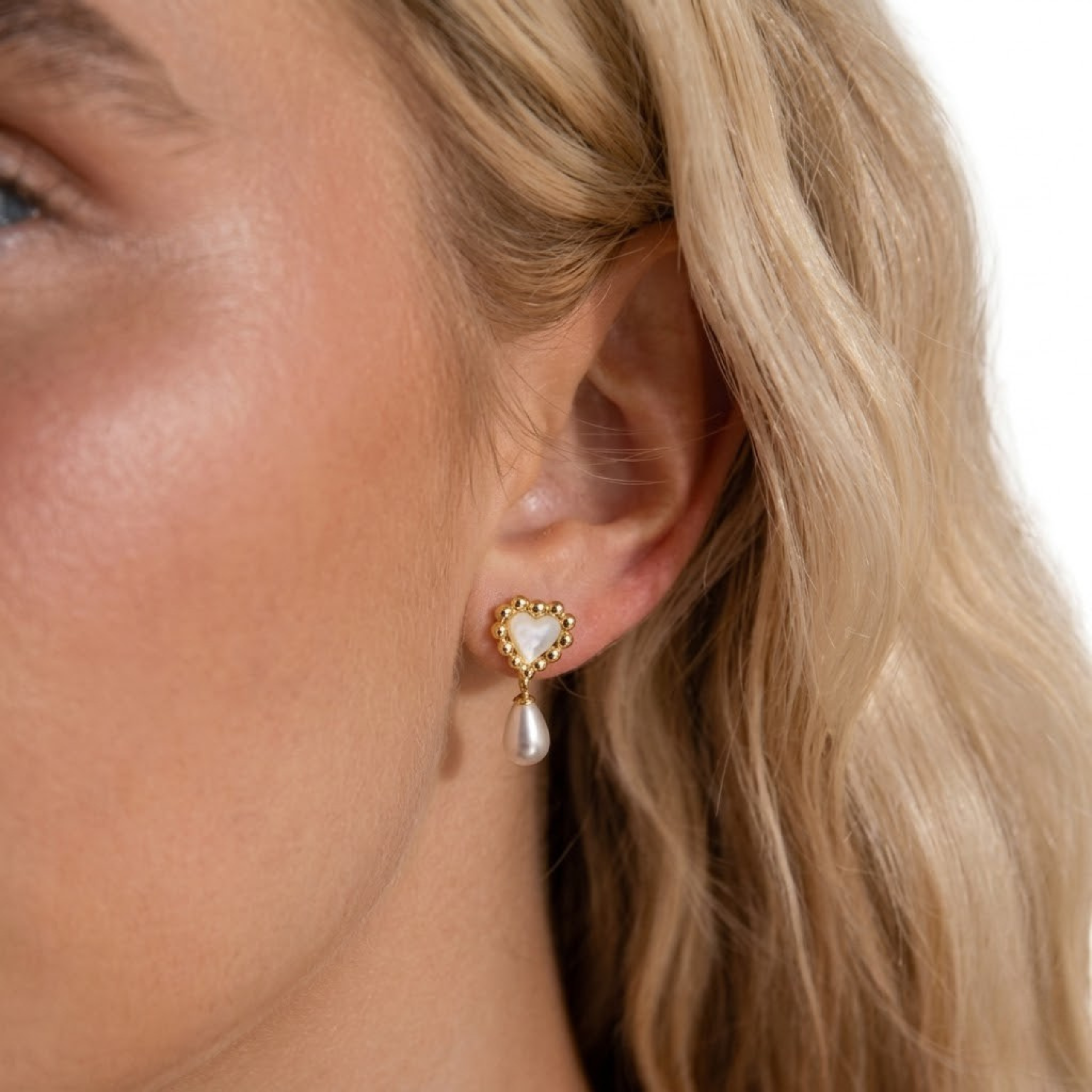 Pearl Heart Beaded Drop Stud Earrings 18K Gold Plated – Elegant Jewelry - Image 3