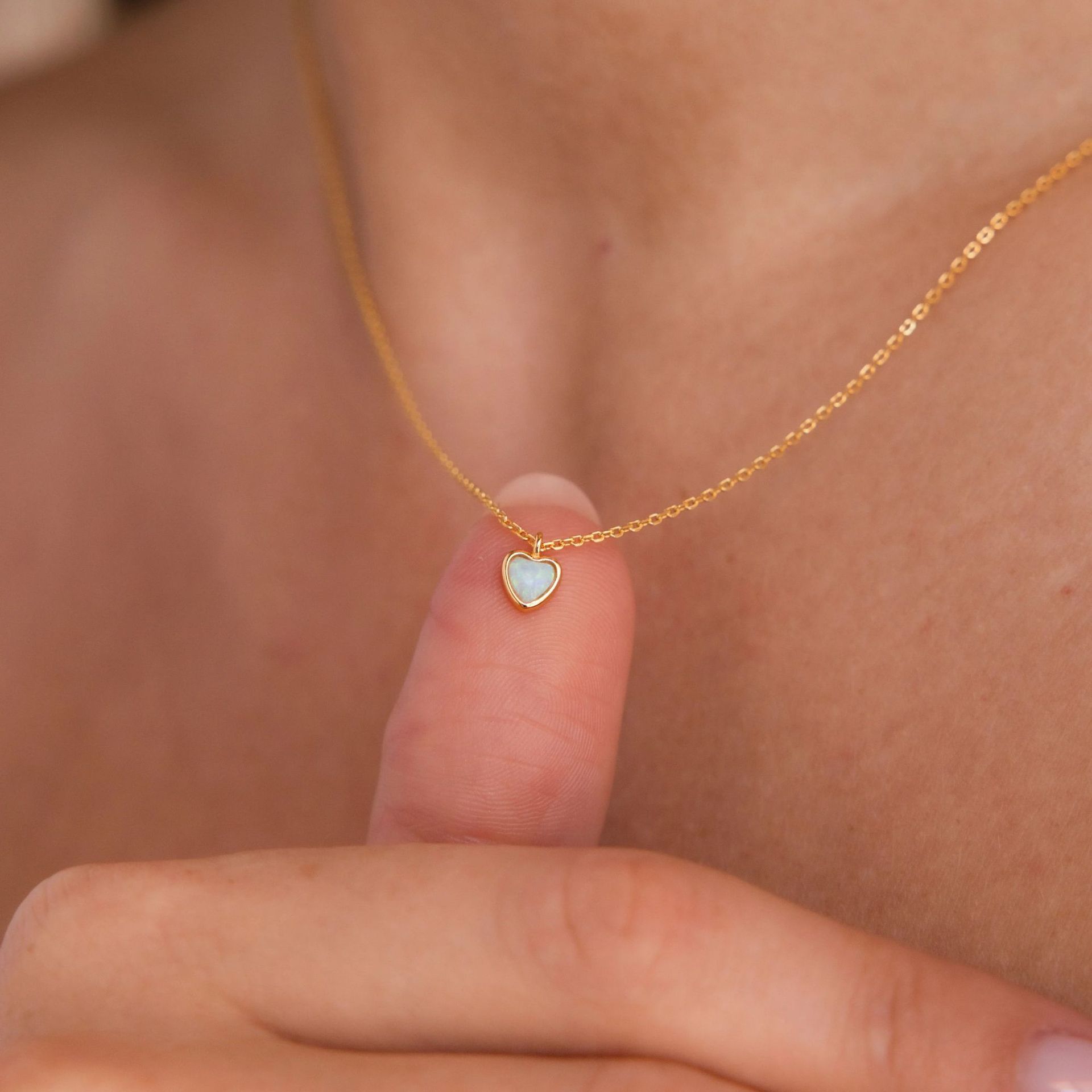 Opal Heart Necklace for Women – Elegant Minimalist Jewelry Gift - Image 3