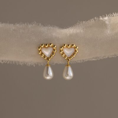 Pearl Heart Beaded Drop Studs in 18K Gold
