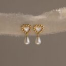 Pearl Heart Beaded Drop Studs in 18K Gold