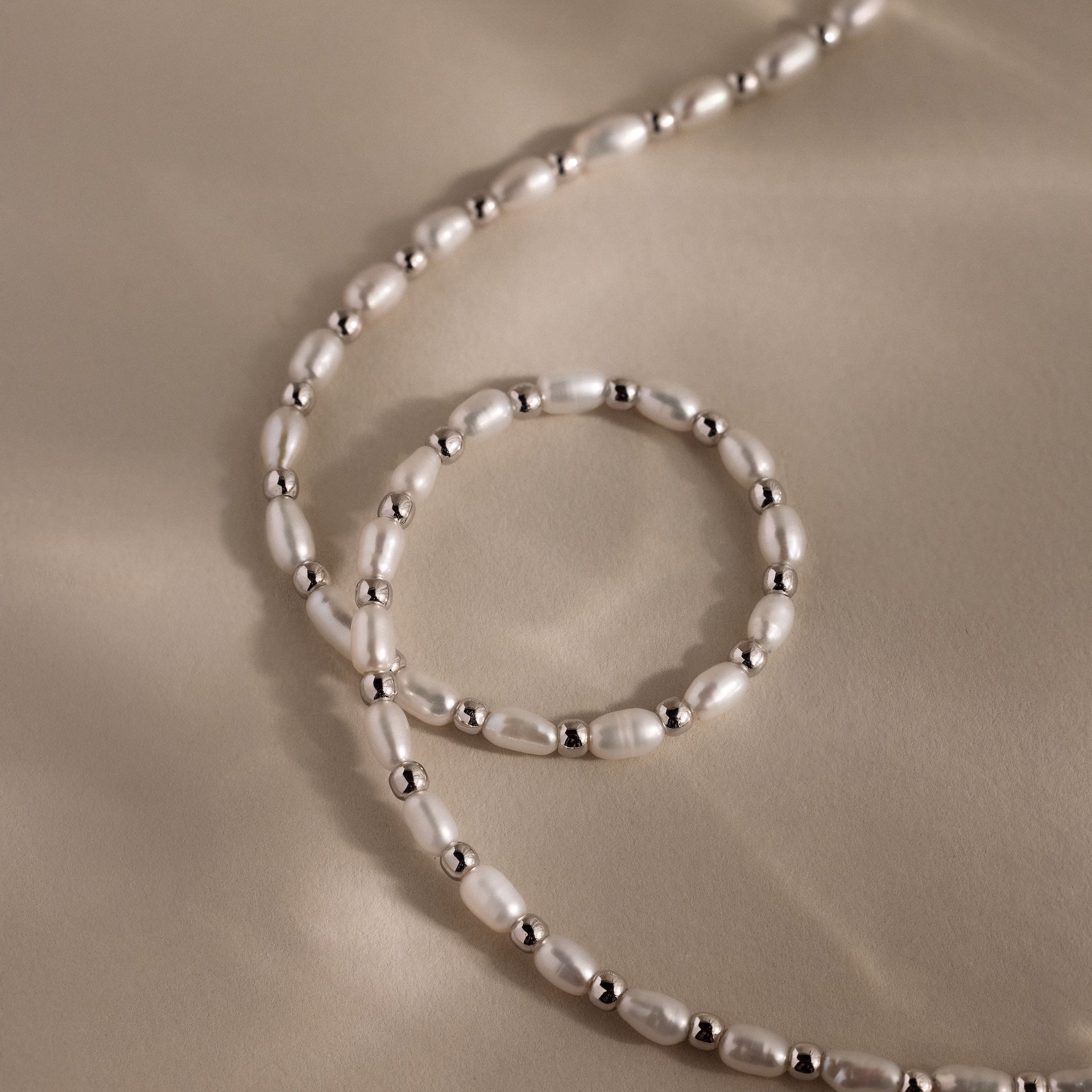 Beaded Pearl Necklace in Silver - Image 5